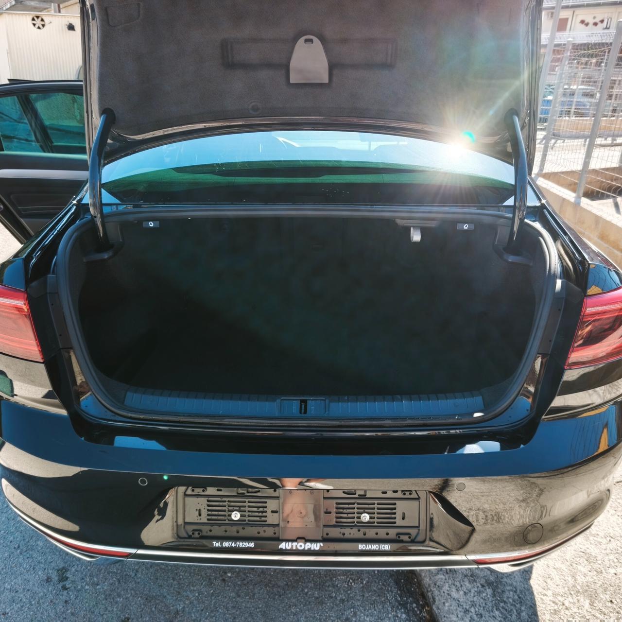 Volkswagen Passat 2.0 TDI SCR EVO DSG Business