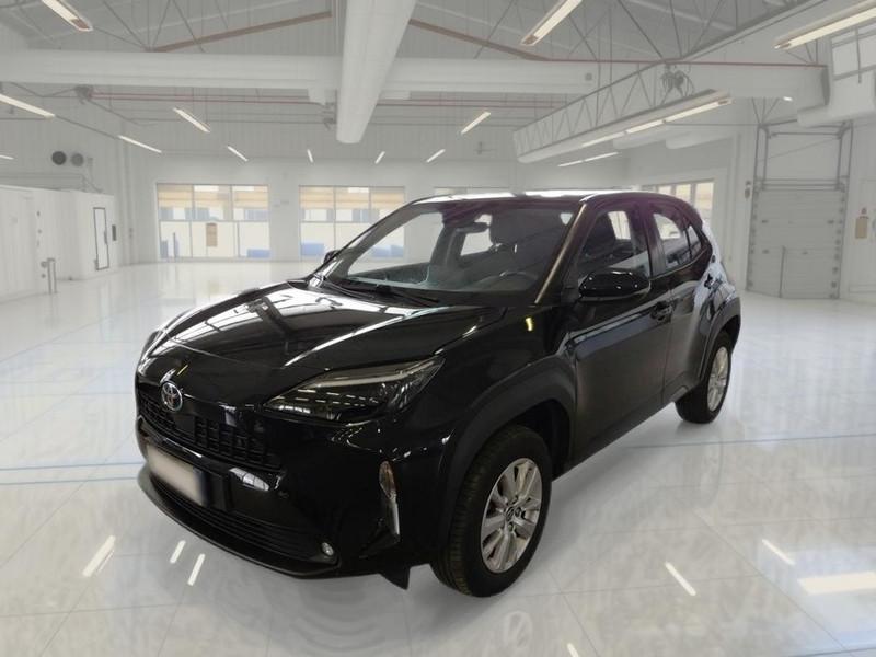 TOYOTA YARIS CROSS 1.5H HYBRID 92 CV E-CVT BUSINESS AUTO SUV