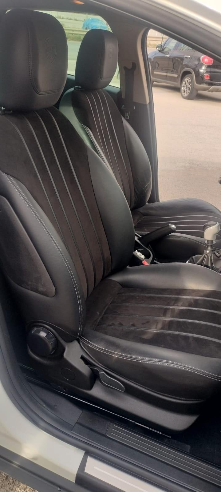 Lancia Delta 1.6 MJT DPF Gold