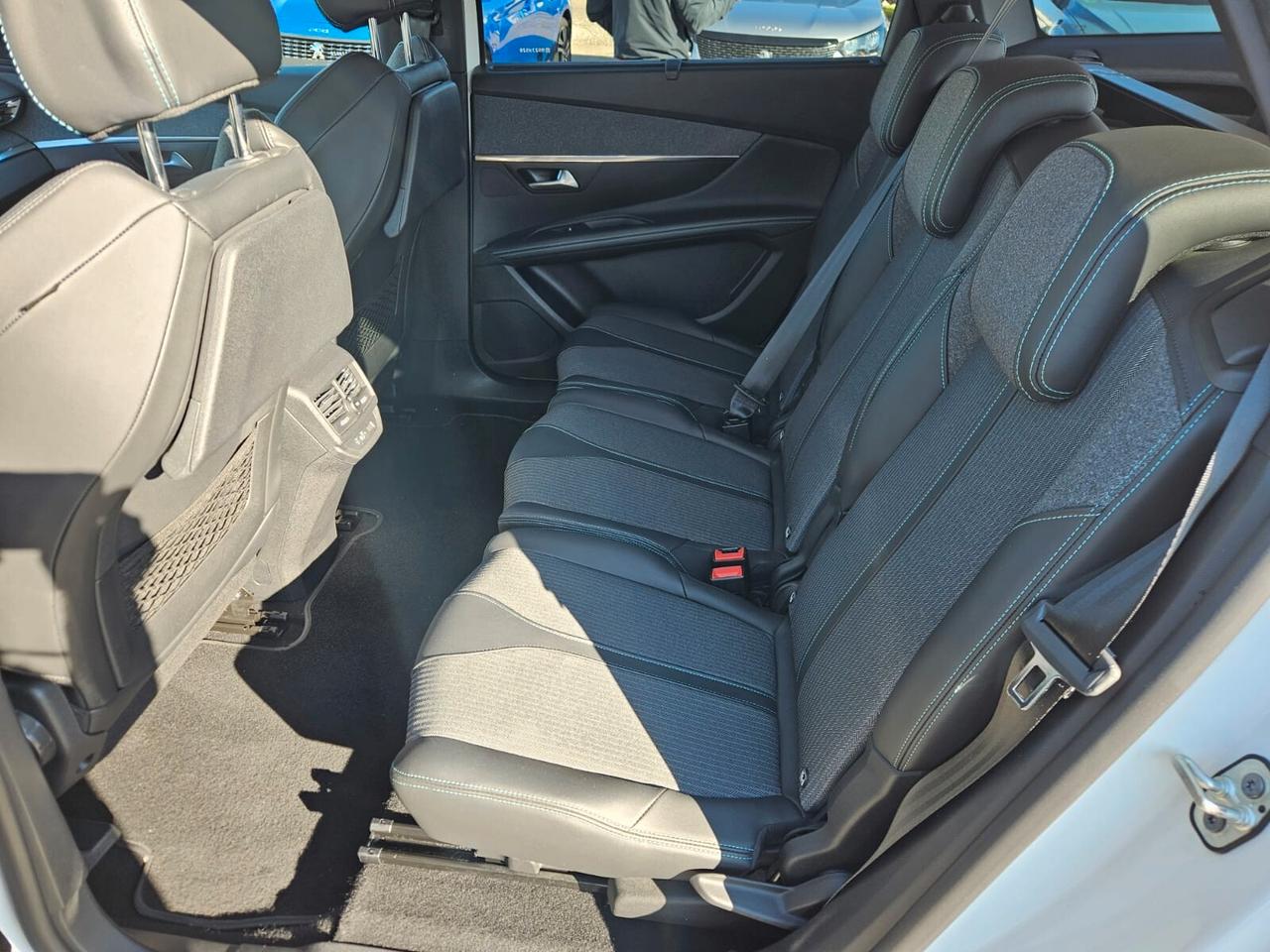 Peugeot 5008 Allure EAT6