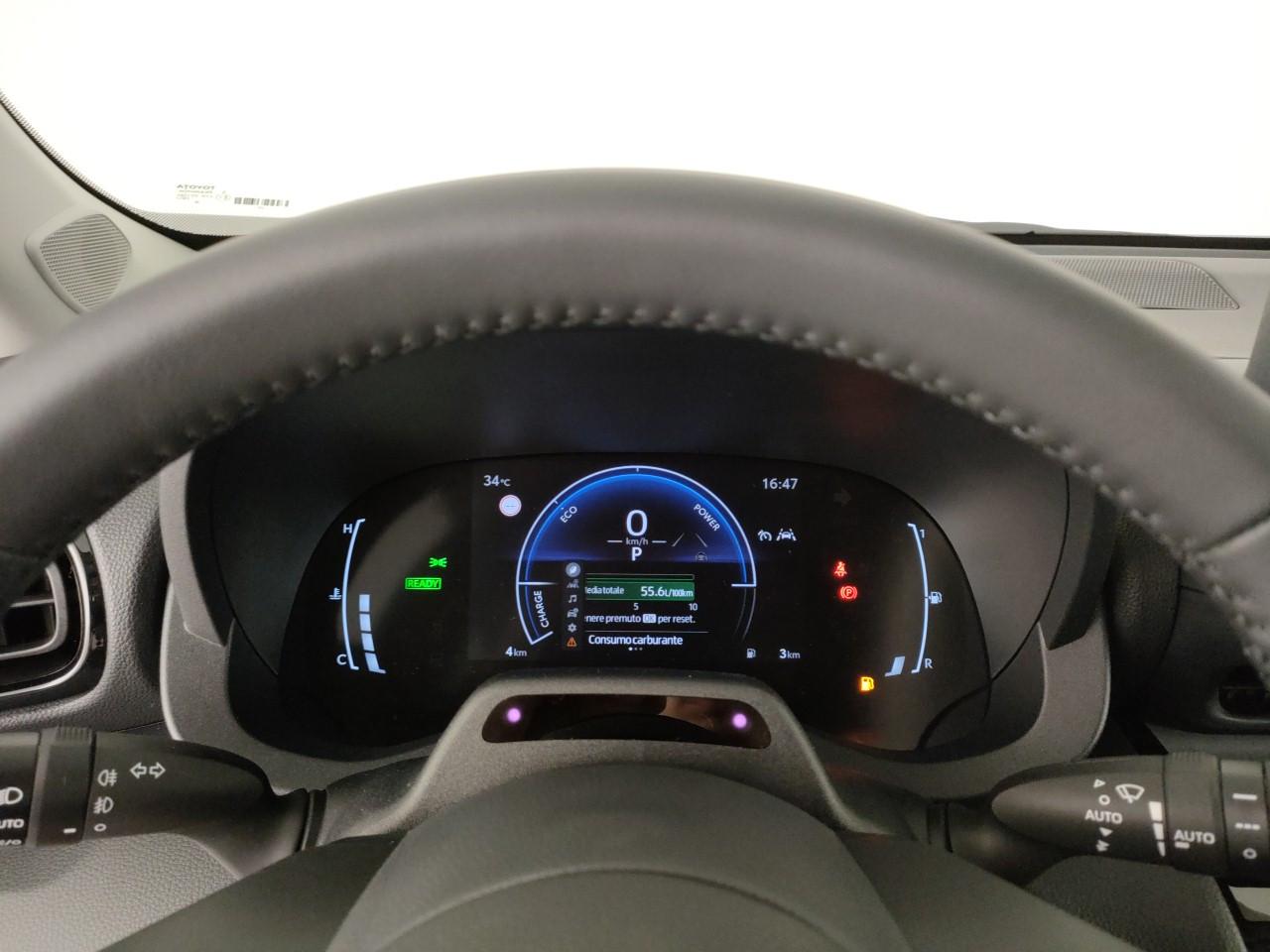 TOYOTA Yaris Cross 1.5h Active fwd 115cv e-cvt