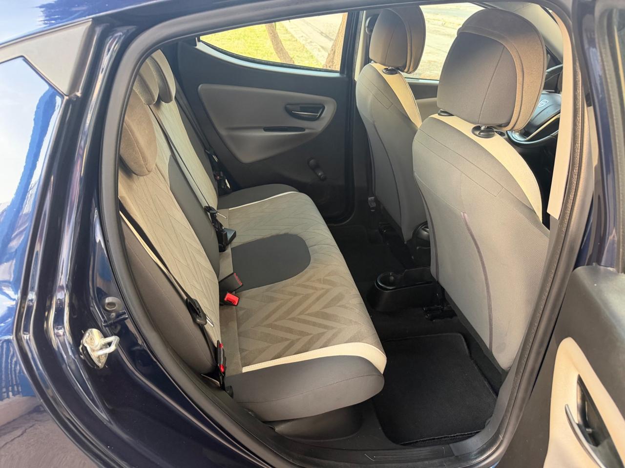 Lancia Ypsilon 1.2 69 CV GPL Ecochic 2017