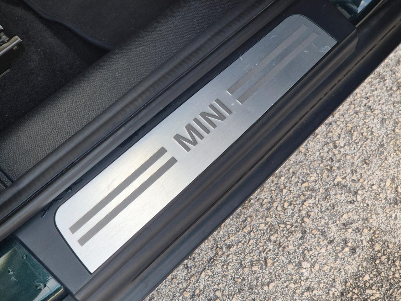 Mini Cooper Countryman 1.6 D 110cv