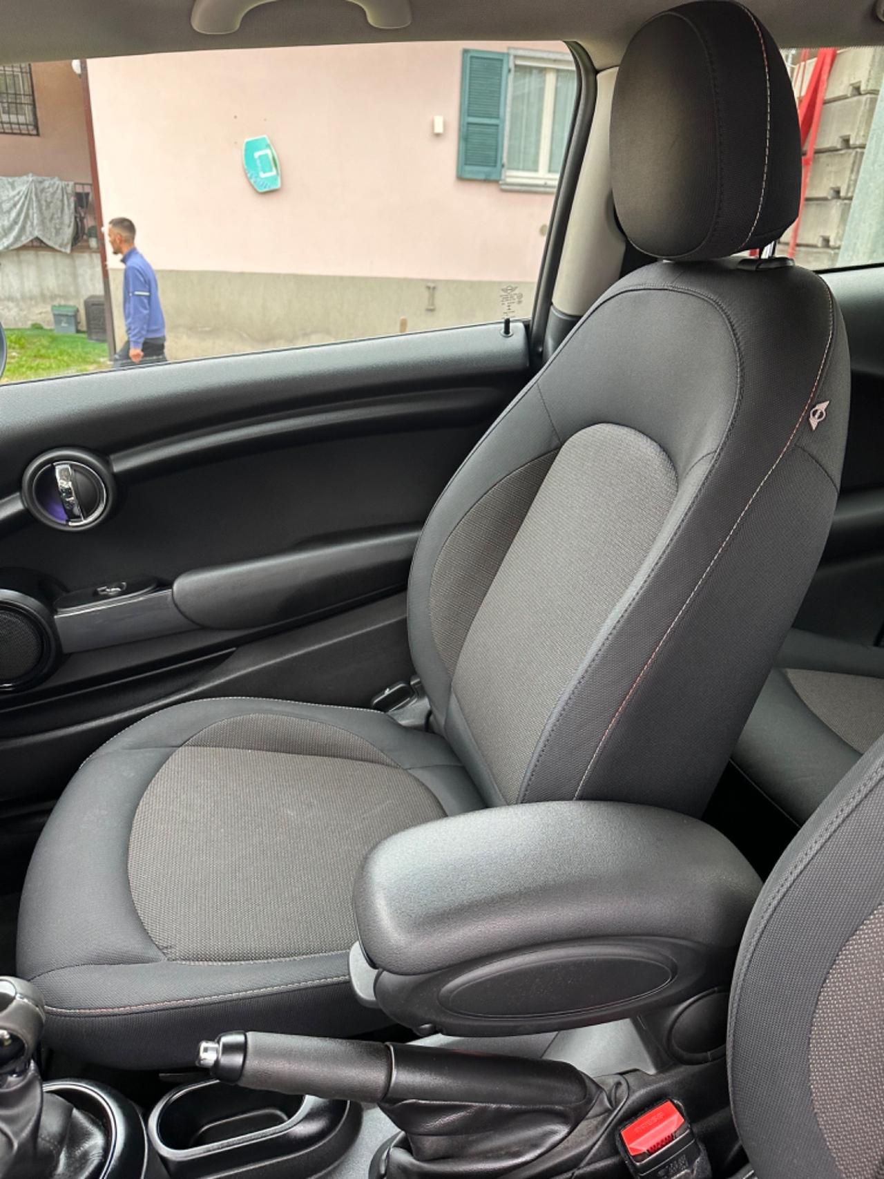 Mini ONE D KMCERT GARANZ UNICOPR NEOPAT