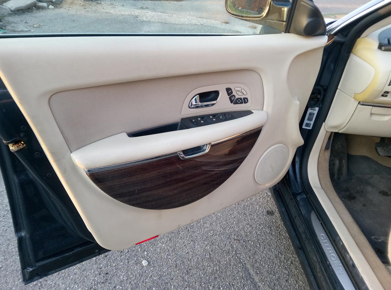 Citroen C6 3.0 V6 24V Exclusive
