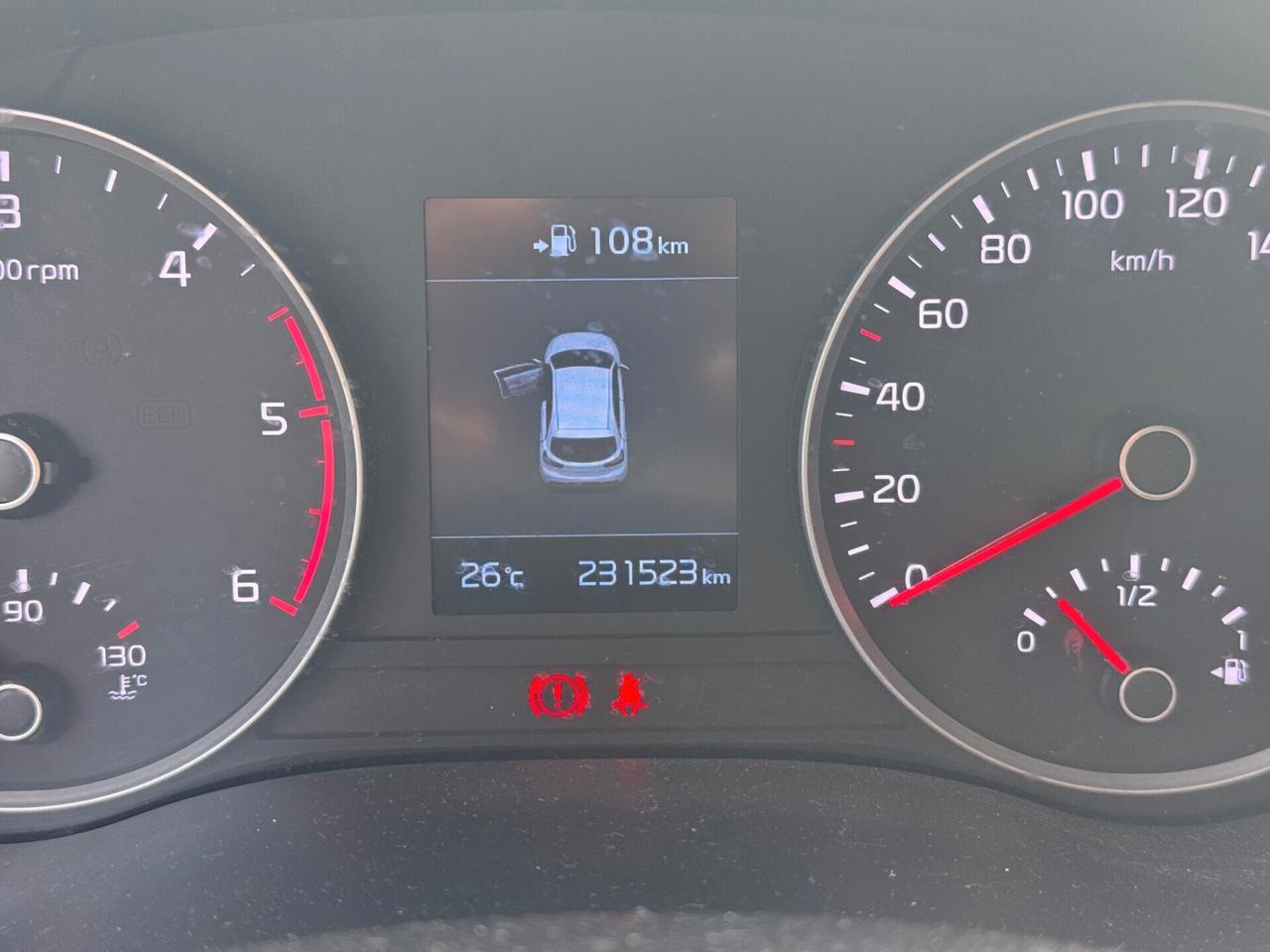 KIA RIO 1.4 CRDI 90CV DIESEL RETROCAMERA SENSORI DI PARCHEGGIO