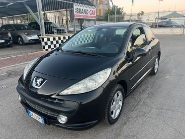 Peugeot 207 1.4 8V X Line - 2009