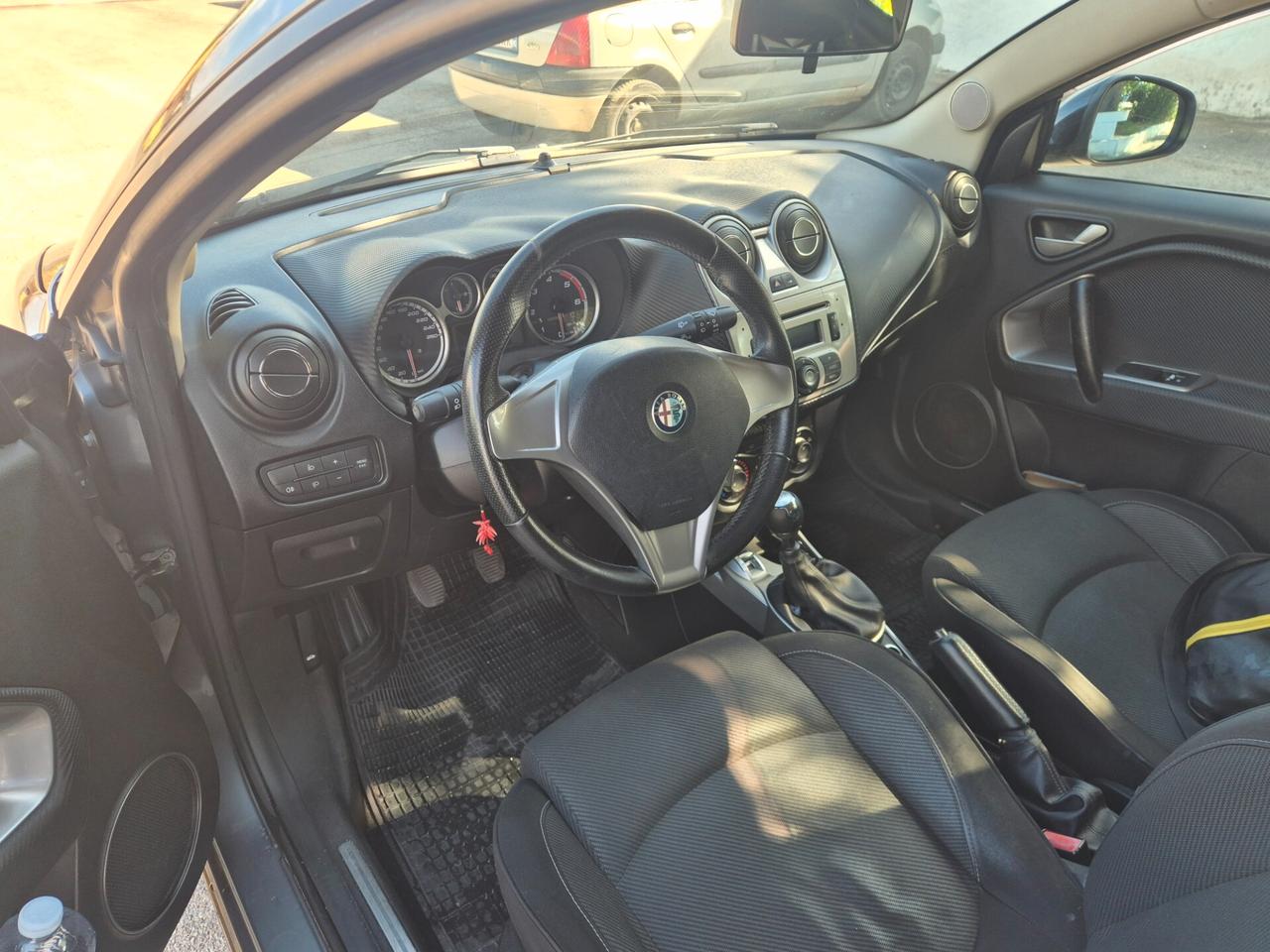 Alfa Romeo MiTo 1.6 JTDm 16V Distinctive Premium Pack