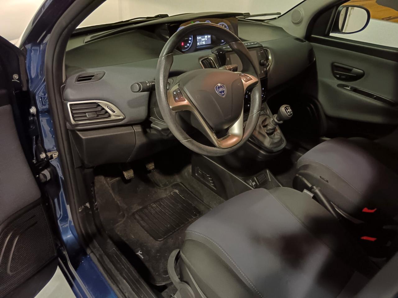 Lancia Ypsilon 1.0 FireFly 5 porte S&S Hybrid Gold PREZZO REALE