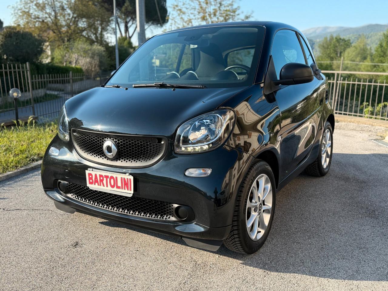 Smart ForTwo 1000 62 kW coupé passion