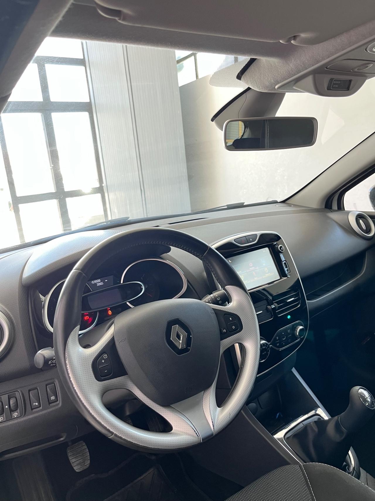 Renault Clio 1.5 dCi 90CV