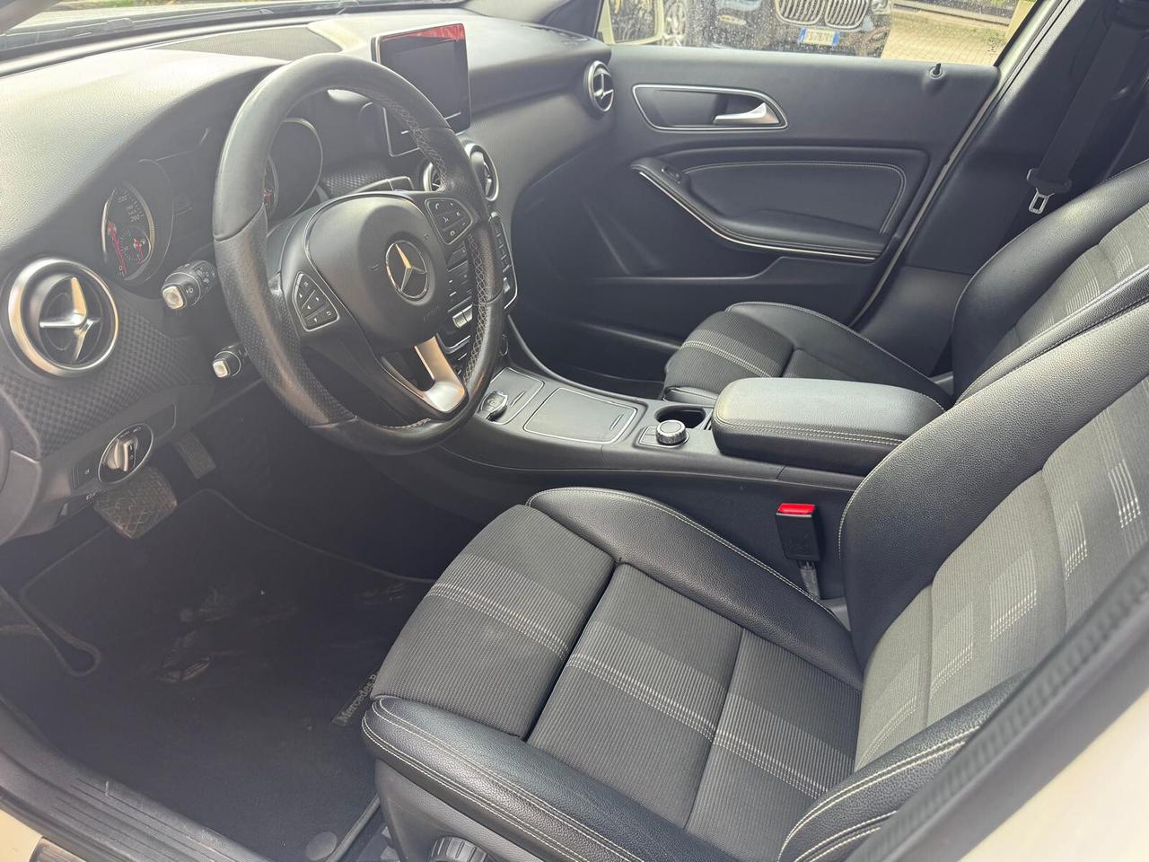 Mercedes-benz A 180 d Automatic Sport