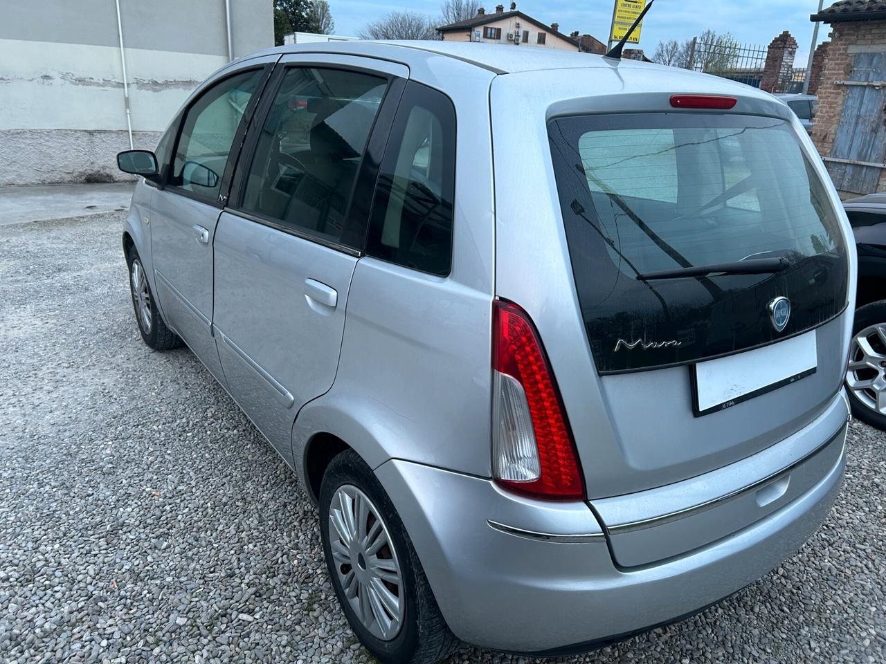 Lancia MUSA 1.4 Argento 2009