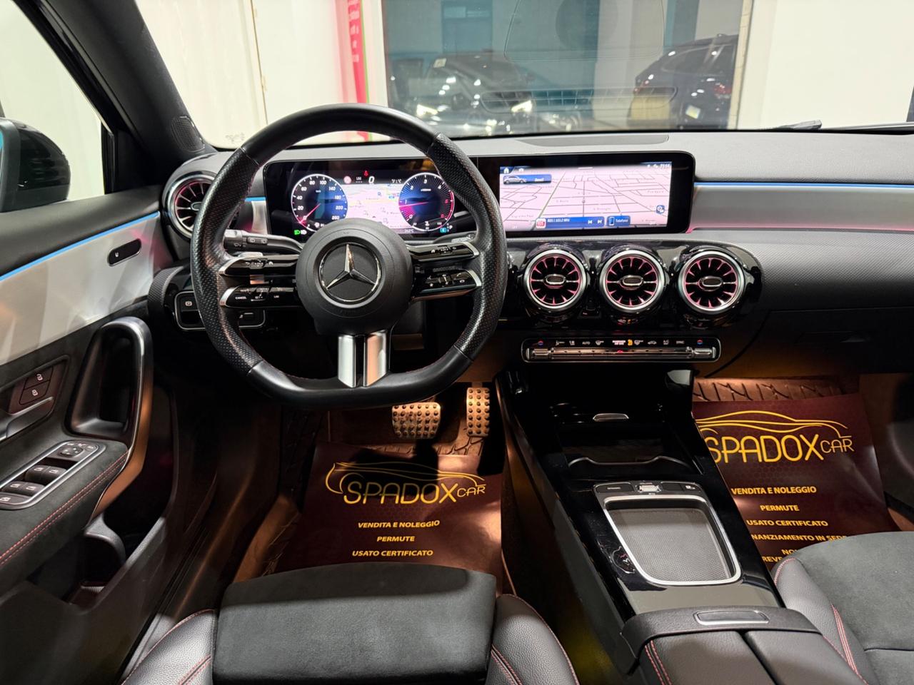 MERCEDES CLASSE A200D *NIGHT EDITION *PREMIUM *UNICOPROPRIETARIO