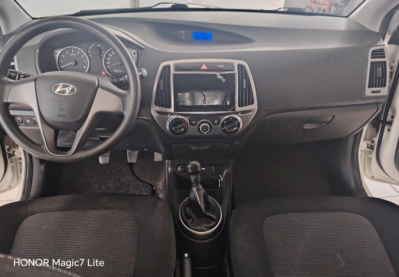 Hyundai i20 1.2 5p. BlueDrive GPL Sound Edition