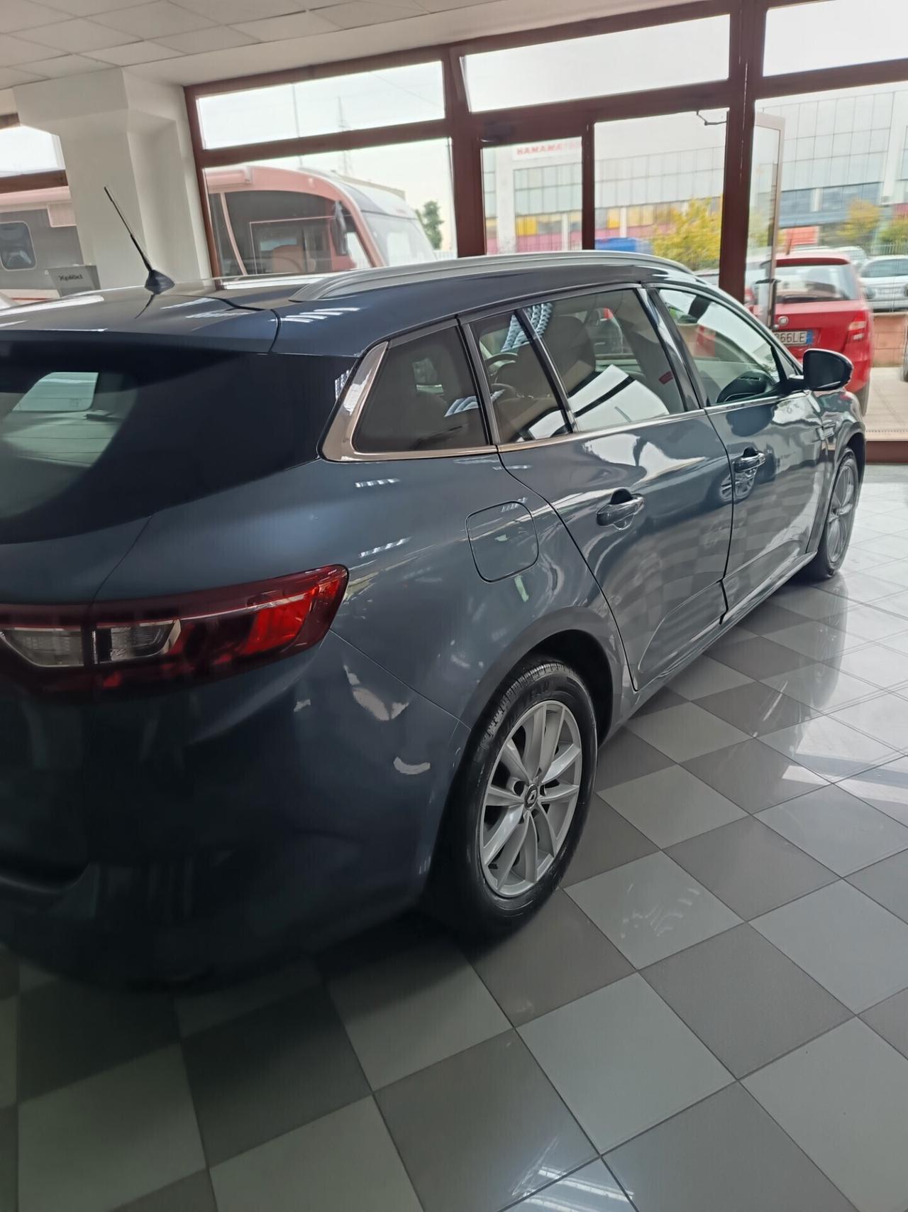 Renault Megane Mégane Sporter Blue dCi 115 CV EDC Intens