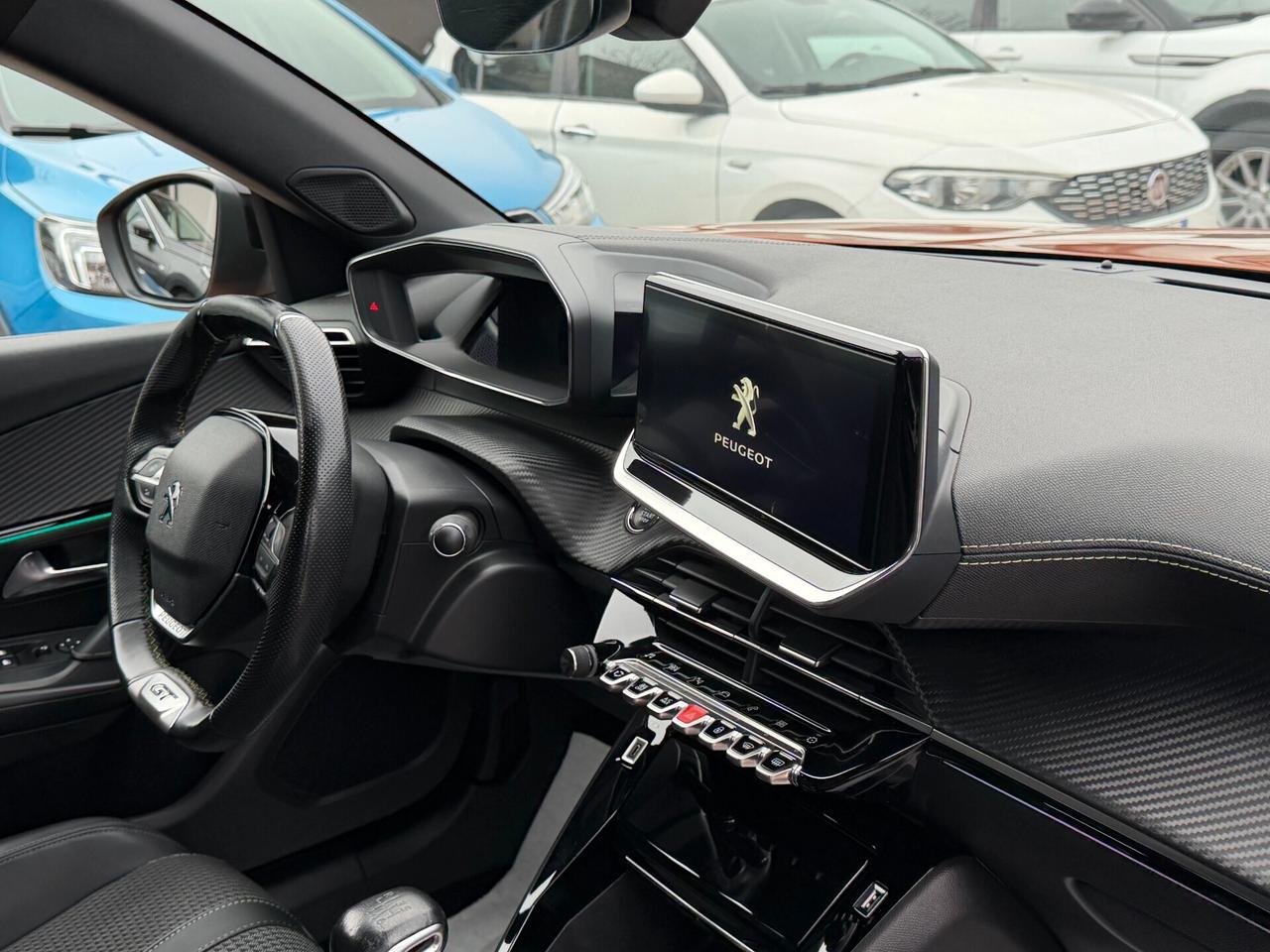 Peugeot 2008 1.5 BLUEHDI 110 cv. GT