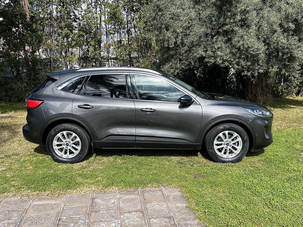 Ford Kuga 1.5 EcoBlue 120 CV aut. 2WD Titanium Business