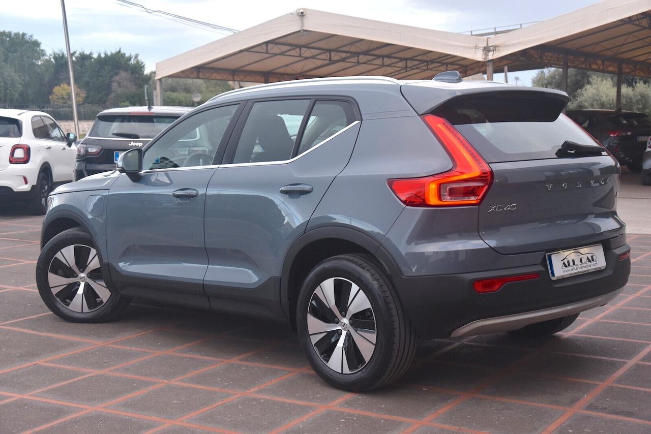 Volvo XC40 T4 Recharge Plug-in Inscription Expression