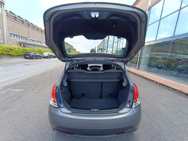 LANCIA Ypsilon 1.0 FireFly 5 porte S&S Hybrid Silver Plus