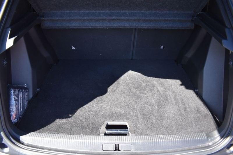 Peugeot 2008 PureTech 100 Allure Pack S/S