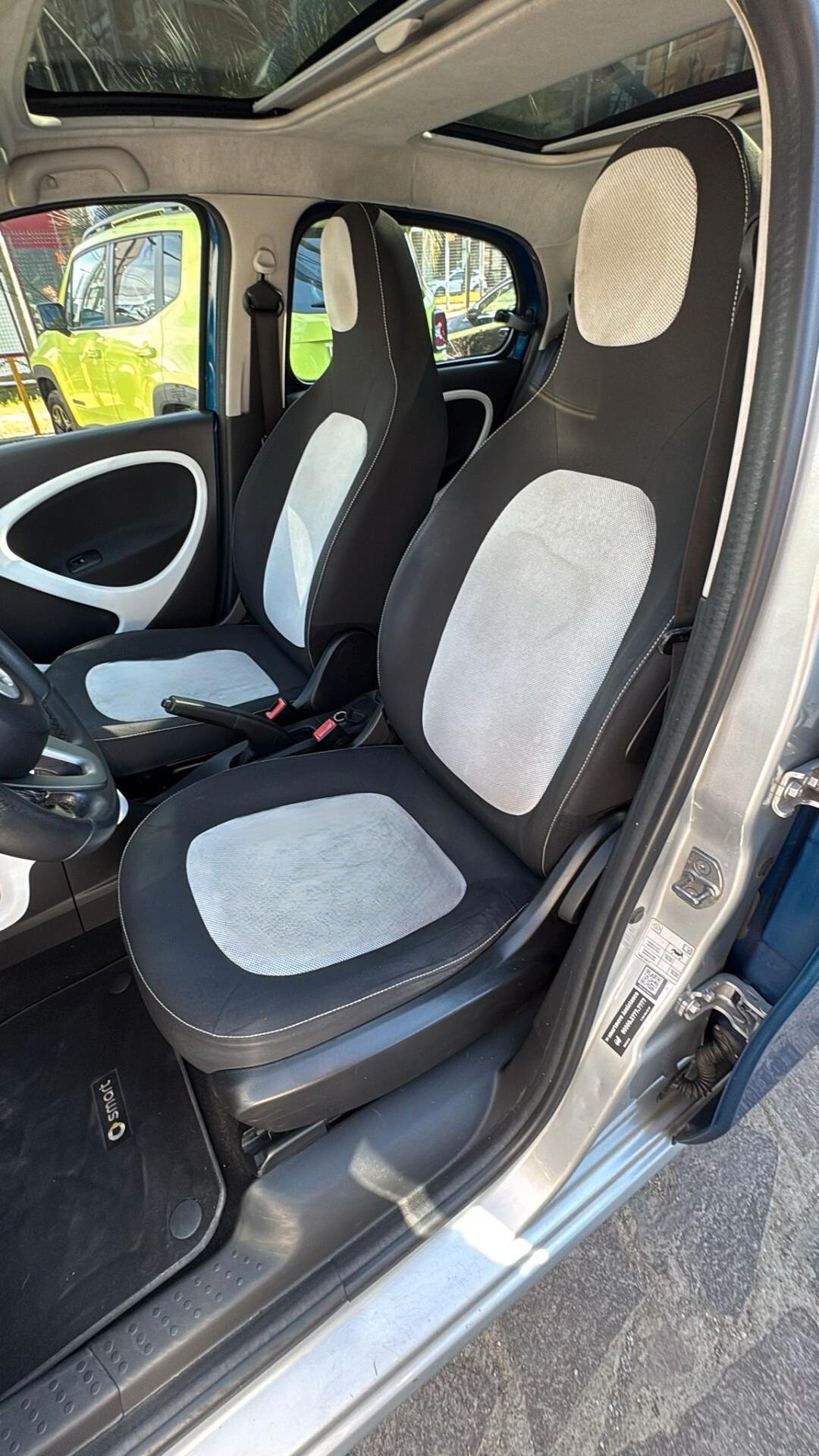 Smart ForFour 70 1.0 Passion