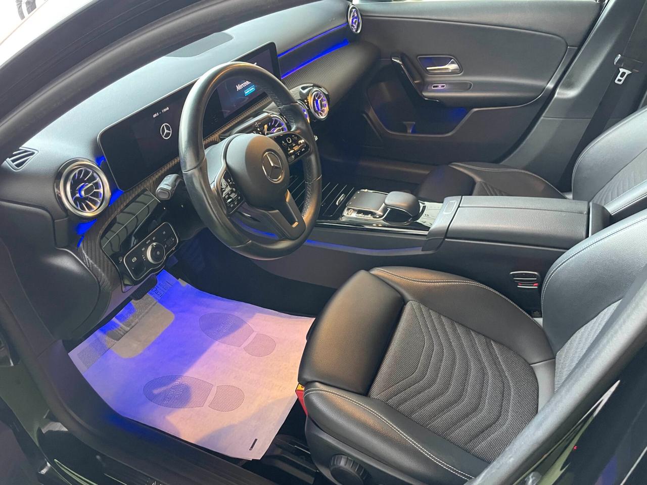 Mercedes-benz A 180 d Sedan 4p. Business