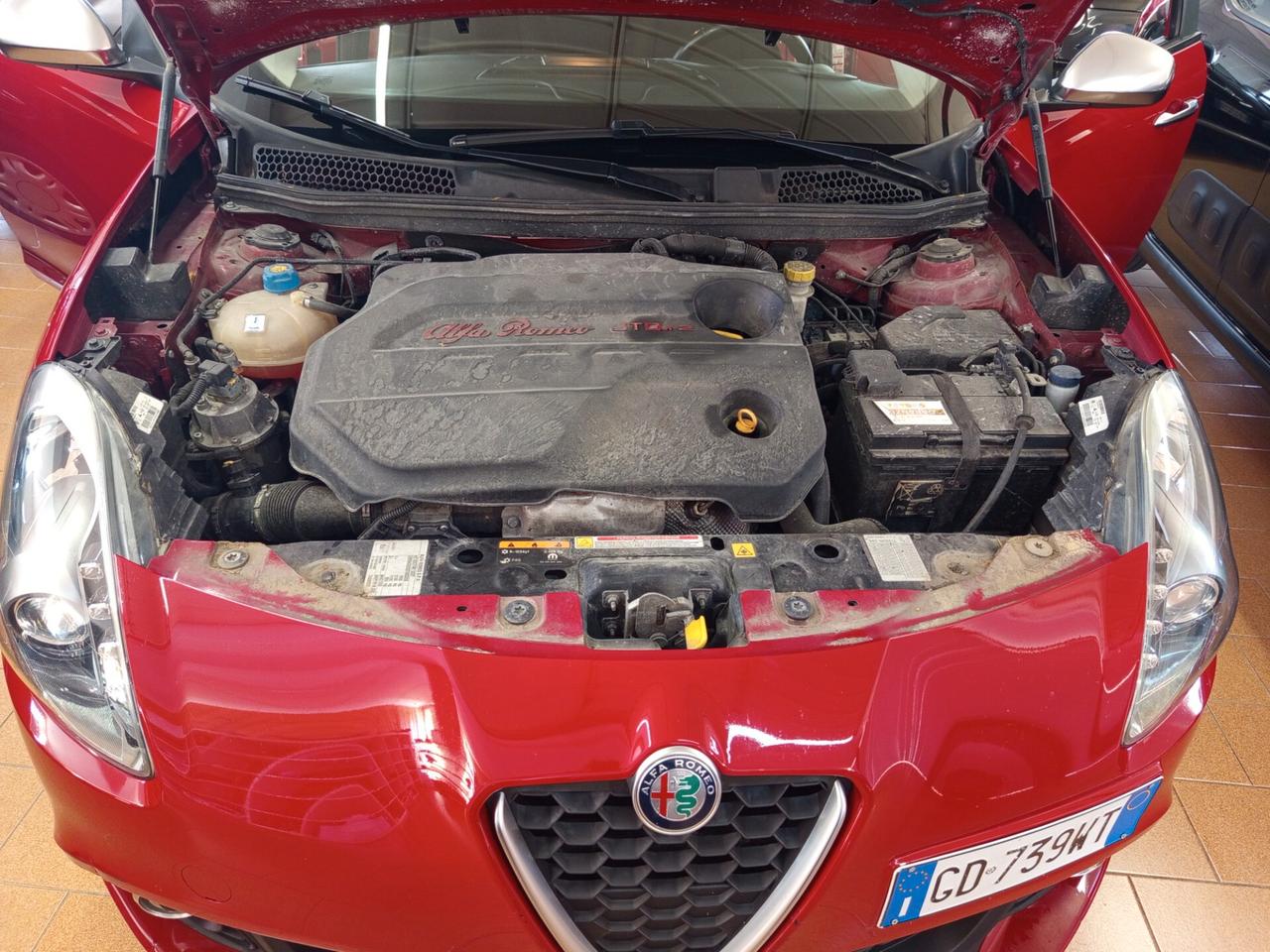 Alfa Romeo Giulietta 1.6 JTDm 120 CV Super ok neopatentati