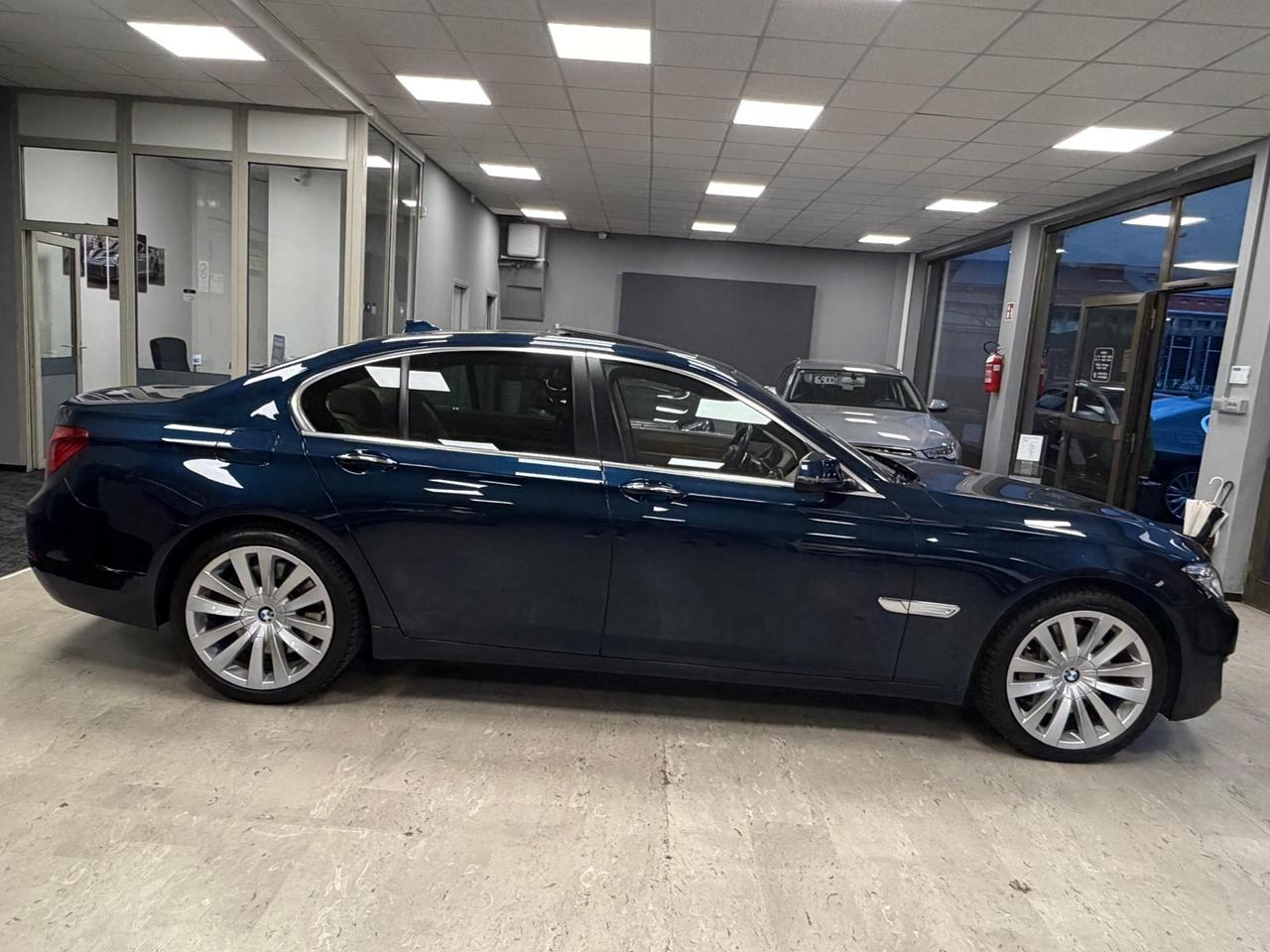 Bmw 750 750i xDrive Eccelsa