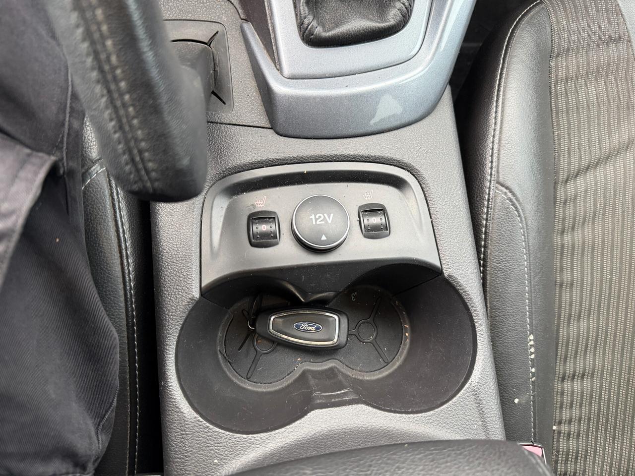 FORD FOCUS ANNO 2014 1.6 DIESEL 116 CV *AIRB OK