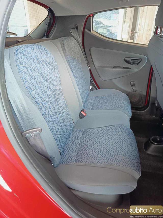 LANCIA Ypsilon 1.0 FireFly 5 porte S&S Hybrid Ecochic Gold