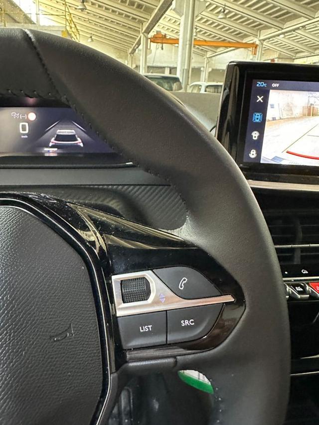 PEUGEOT 2008 PureTech 100 S&S Allure