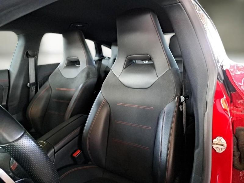 MERCEDES-BENZ CLA 200 d Automatic Premium SHOOTING BRAKE