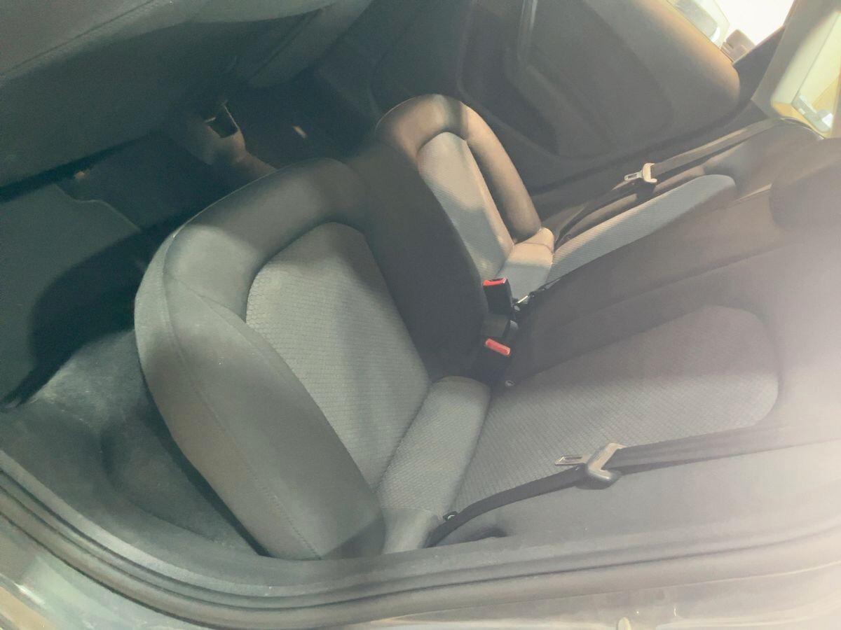 AUDI A1 SPB BI-COLORE 1.4 TDI METAL PLUS PERFETTA