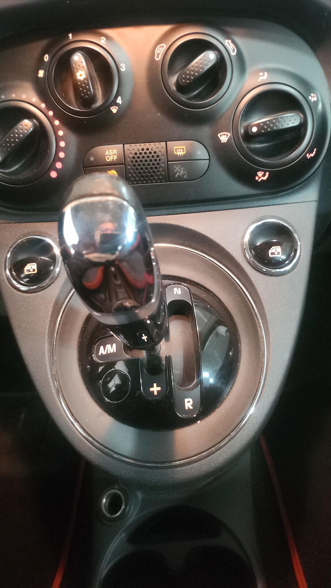 Fiat 500 C 0.9 TwinAir Turbo 85 CV Lounge