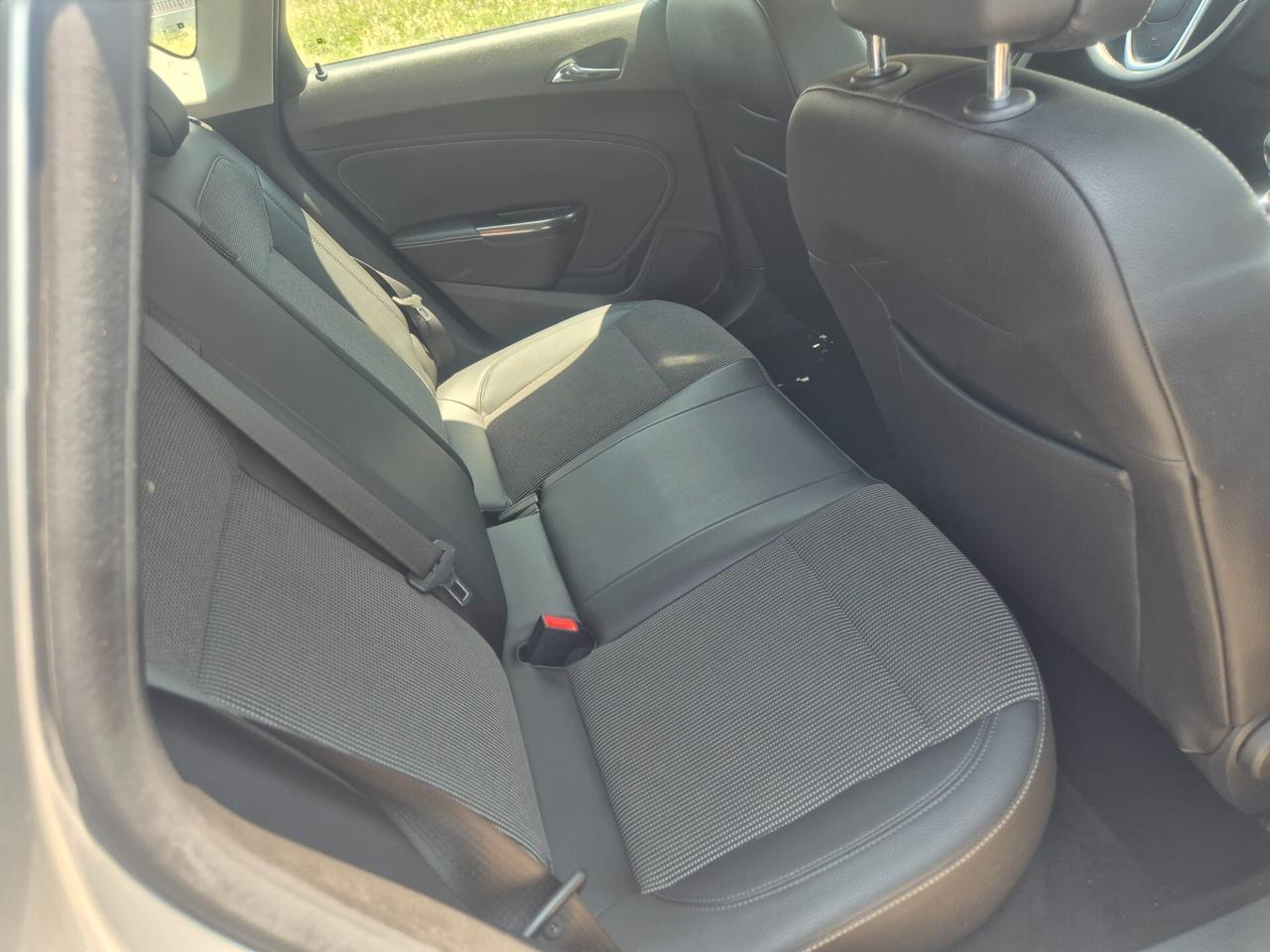 Opel Astra cosmo 1.4 Turbo 140CV 5 porte 2012