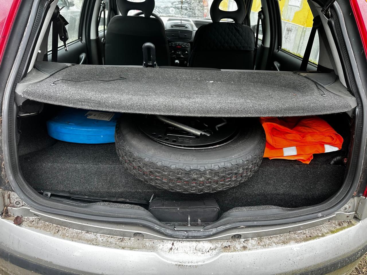 Fiat Punto 1.2 5 porte Active Natural Power