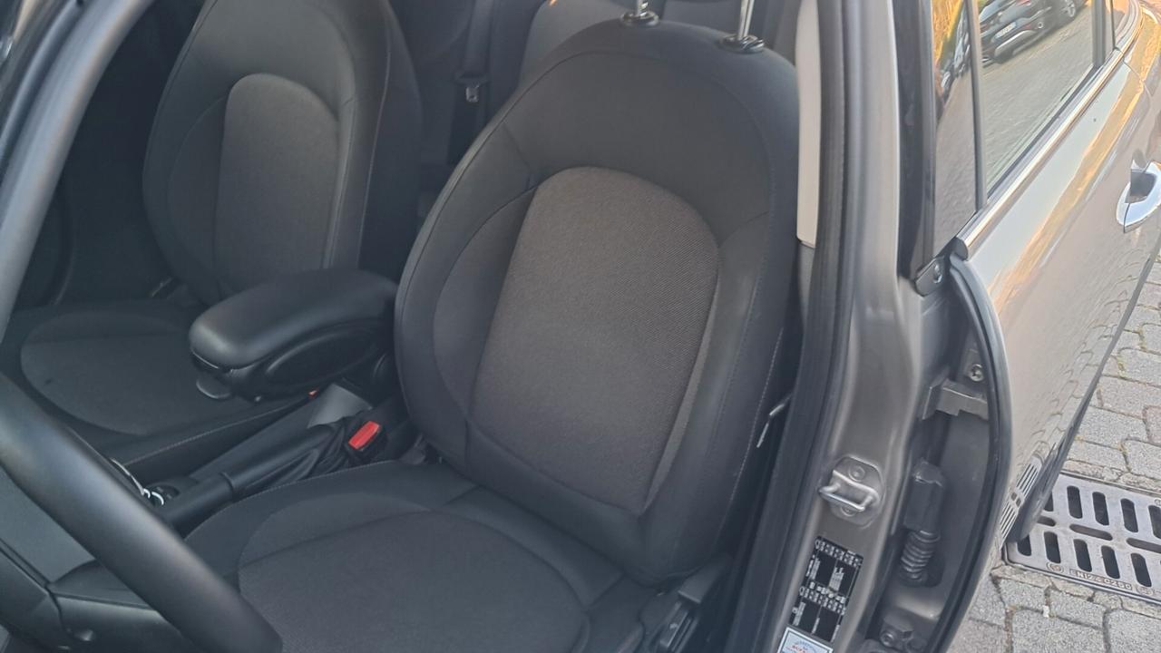 Mini Cooper D 5 porte