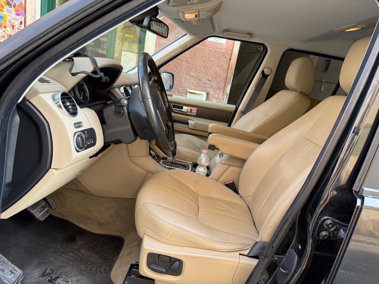 Land Rover Discovery 4 3.0 TDV6 HSE