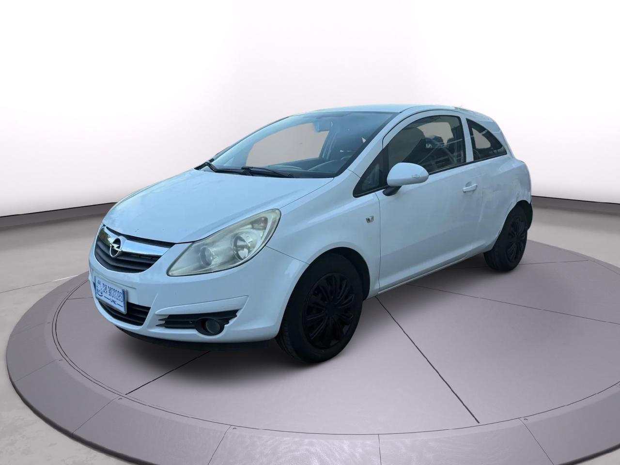 Opel Corsa 1.3 CDTI anno 2010 neo patentati