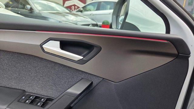 SEAT Leon 1.5 eTSI 150 CV DSG Xcellence PERMUTE