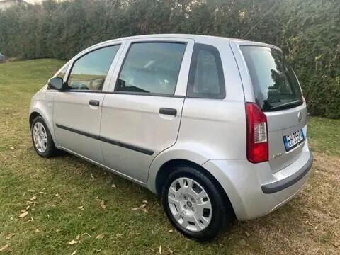 Fiat Idea 1.4 16V S&S Emotion