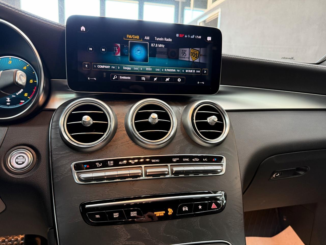 Mercedes-Benz GLC Coupé 300d 4Matic Premium Interni