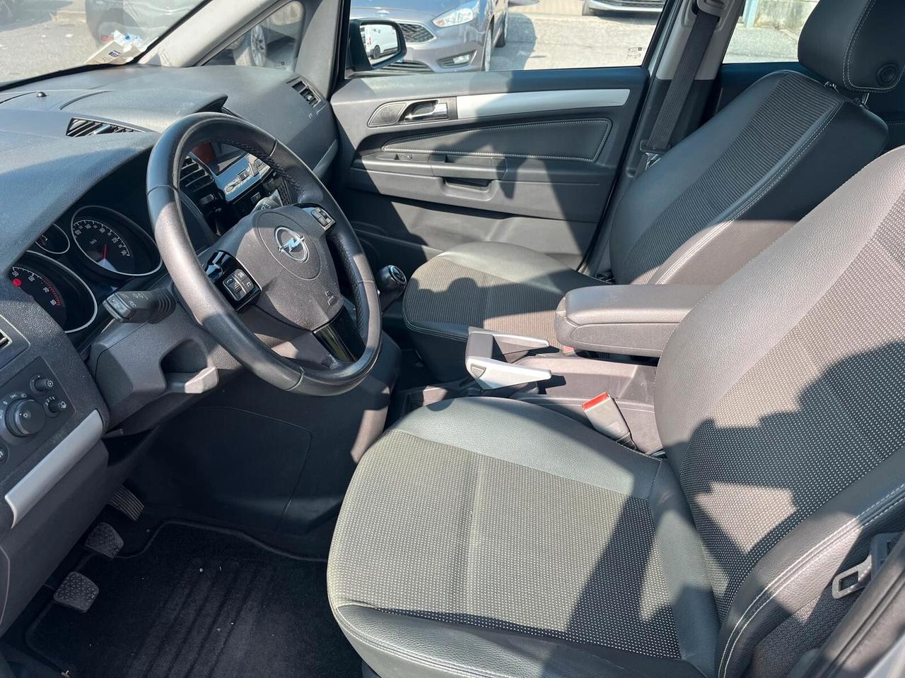 Opel Zafira 1.6 16V ecoM 94CV Cosmo