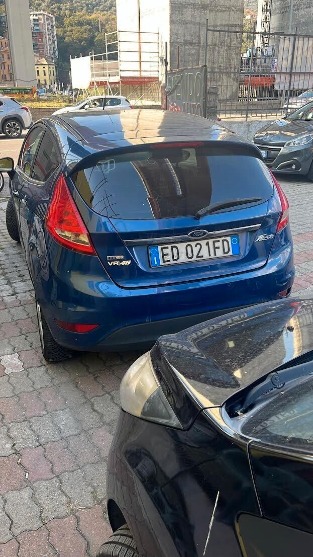 Ford Fiesta 1.4 TDCi 70CV 3 porte Titanium NEOPATENTATI
