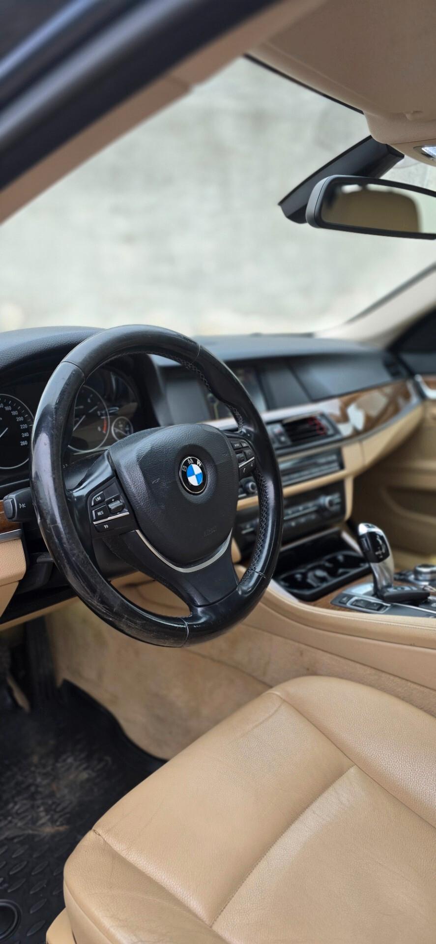 Bmw 520 520d xDrive Touring Msport