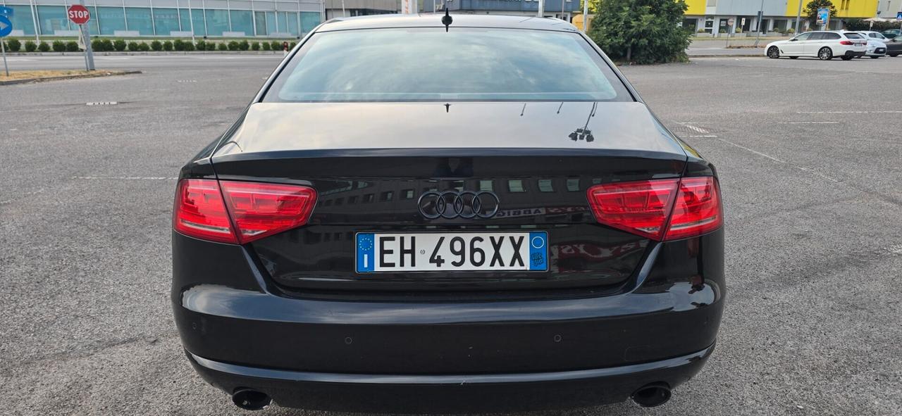 Audi A8 3.0 TDI 250 CV quattro tiptronic