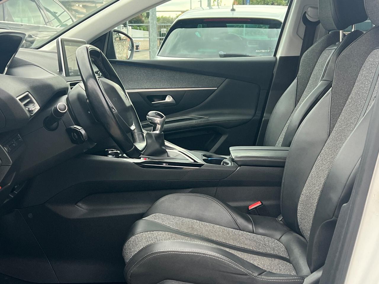 Peugeot 3008 PureTech Turbo 130 Allure PREZZO REALE