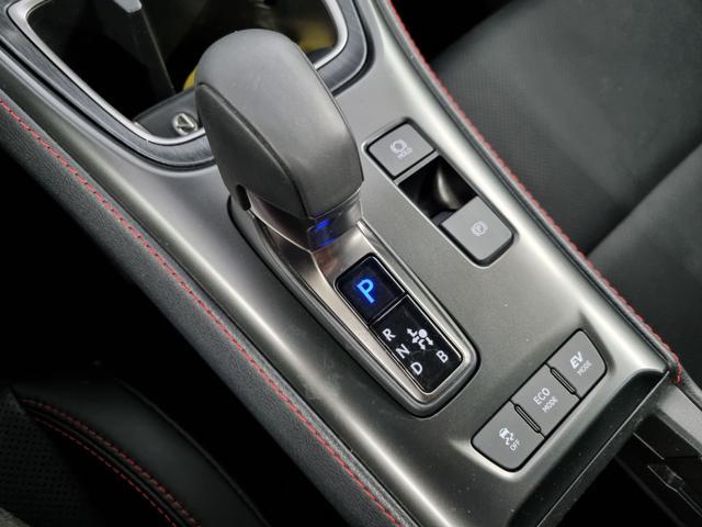 LEXUS LBX Hybrid 4WD Emotion