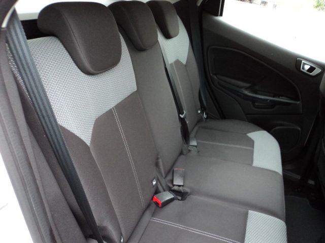FORD EcoSport 1.5 TDCi 95 CV Titanium
